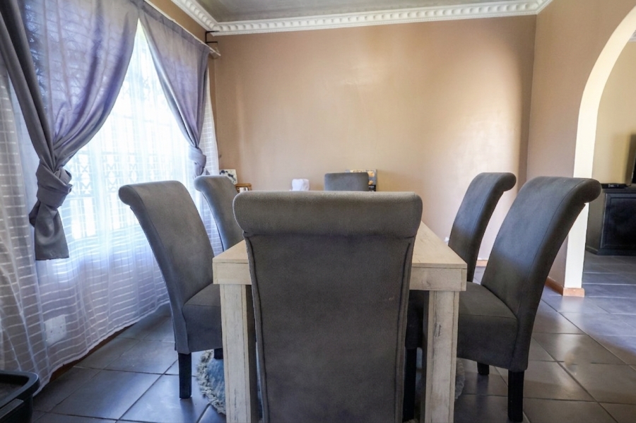 2 Bedroom Property for Sale in Amalinda Eastern Cape